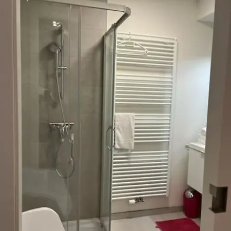 Lägenhet Stunning Sea View In *